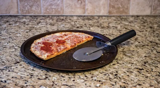 Frozen Pizza in Pan
